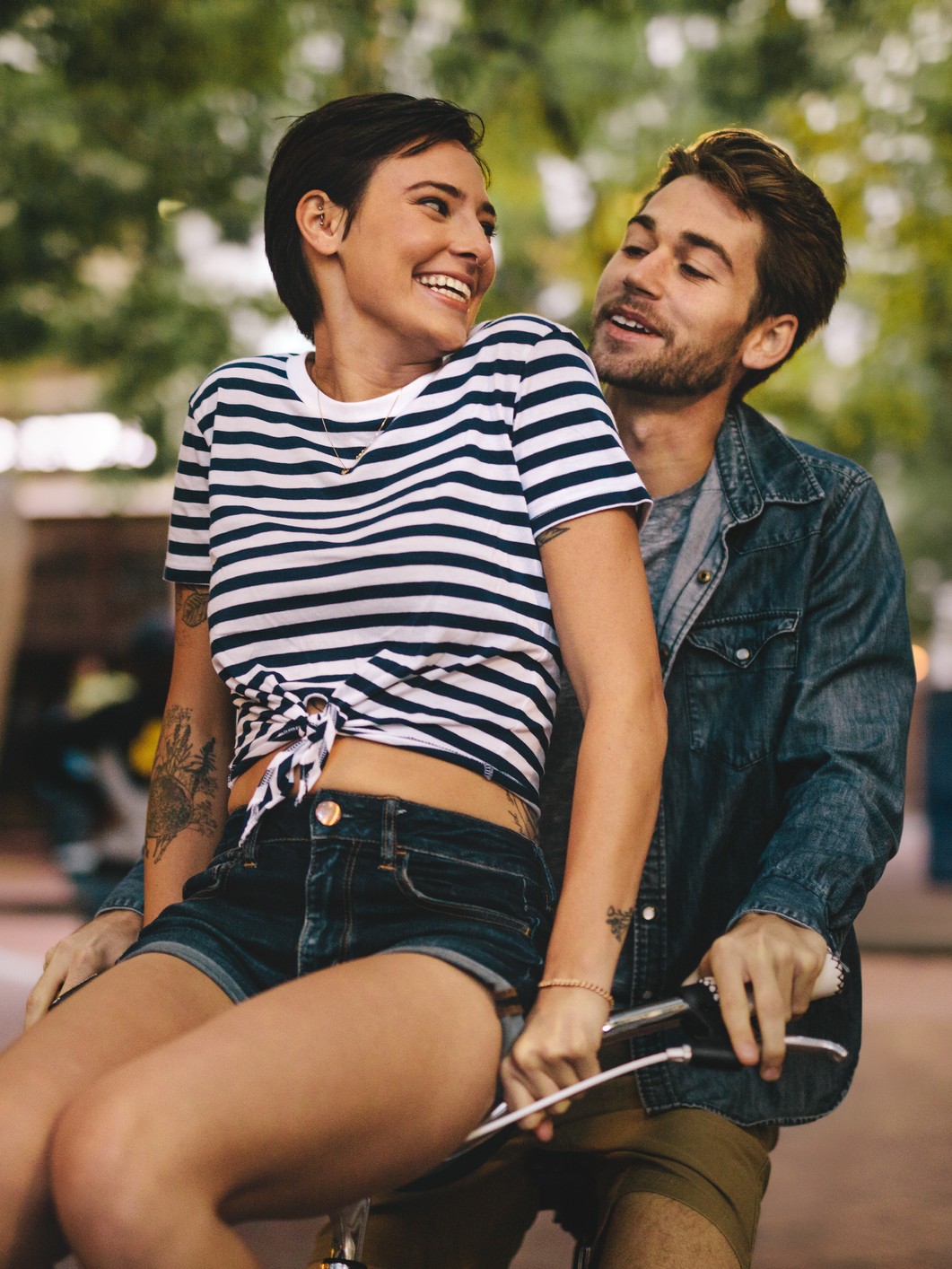 Kesslerplatz junges Paar